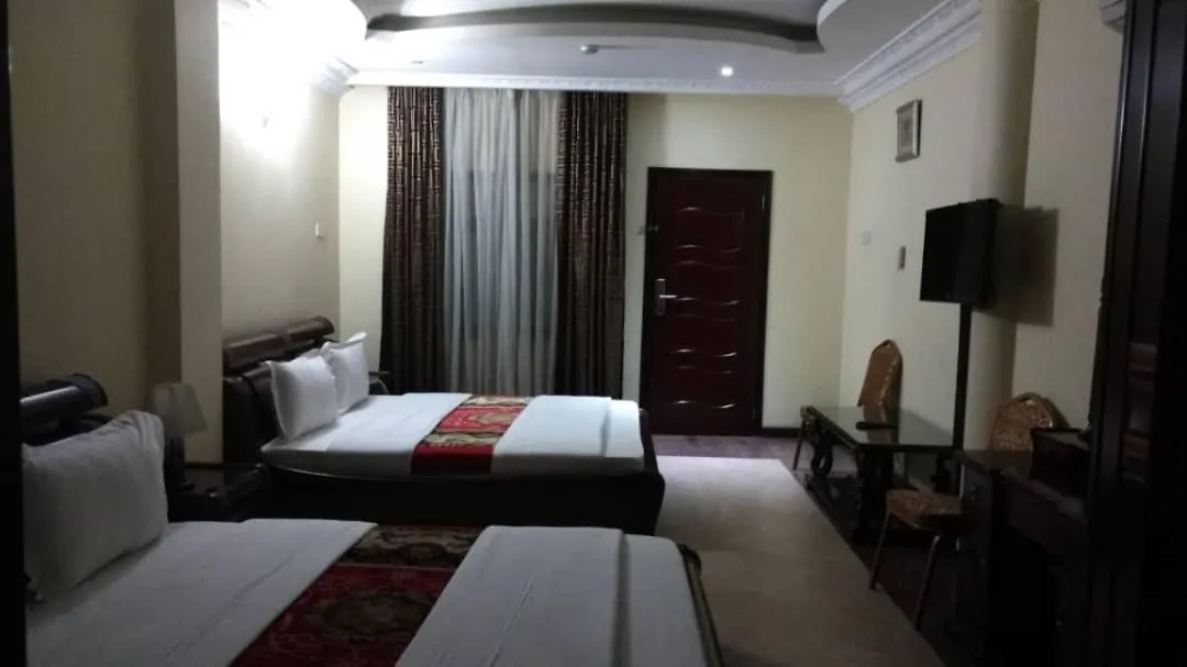 Biraj International Hotel Kampala 4*,