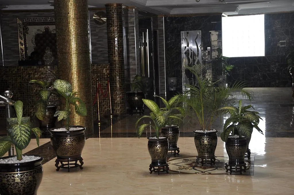 Biraj International Hotel Kampala 4*,